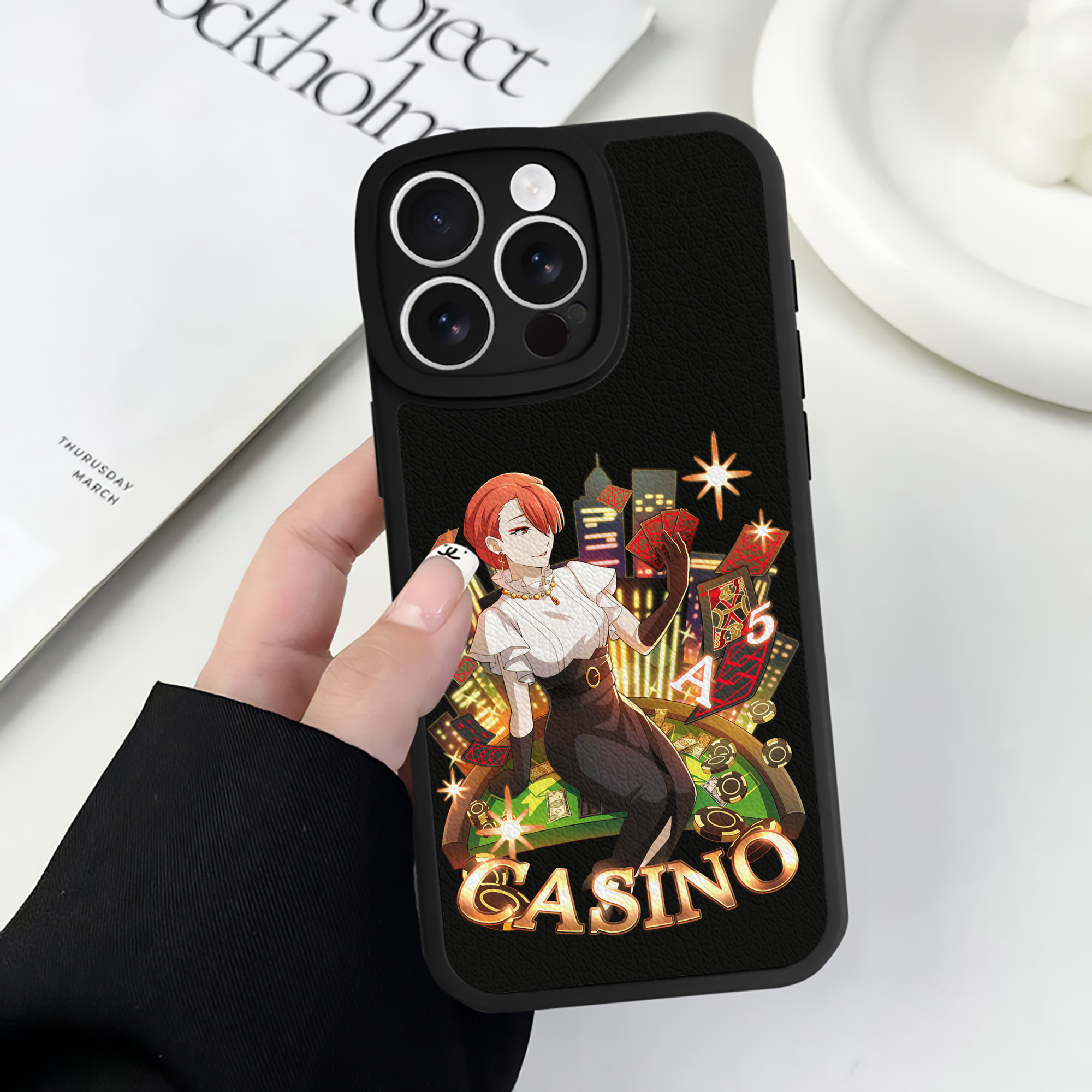 （画像用） 文豪ストレイドッグス Bungo Stray Dogs 【iPhone 16シリーズ対応】シリコンスマホケース（レザー調） 材質：シリコン